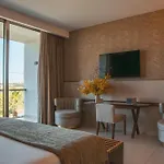 Wine & Books By The Sea, Algarve Hotell Albufeira