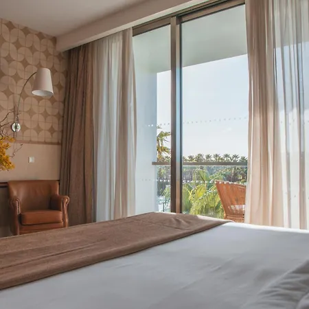 فندق Wine & Books By The Sea, Algarve 5*
