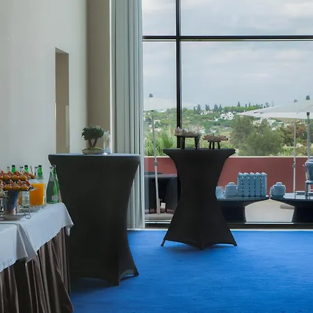 Hotel Wine & Books By The Sea, Algarve 5*