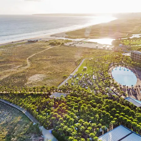 ホテル Wine & Books By The Sea, Algarve 5*
