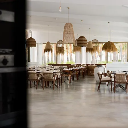 Hotel Wine & Books By The Sea, Algarve 5*