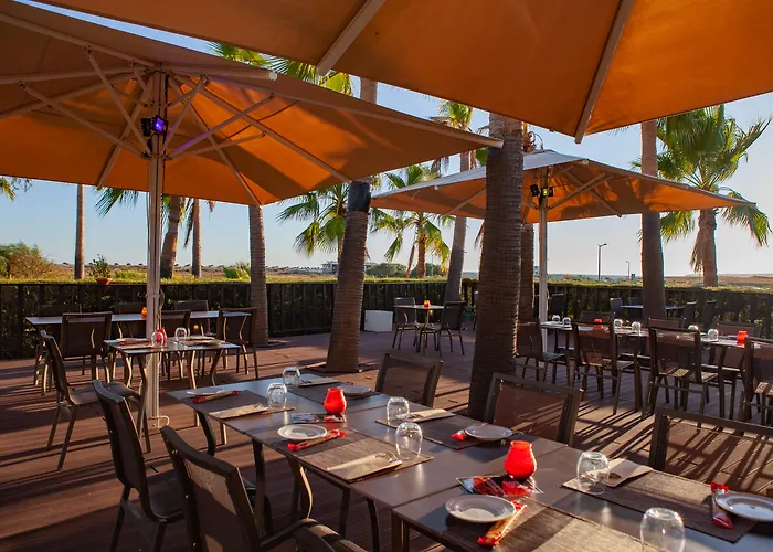 Wine & Books By The Sea, Algarve Hotel Albufeira