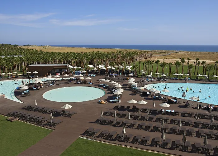 Wine & Books By The Sea, Algarve Hotel 5*