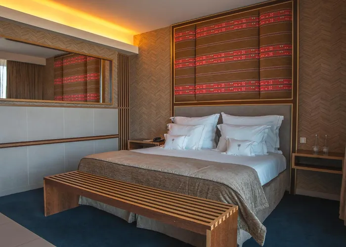 Hotel Wine & Books By The Sea, Algarve Albufeira