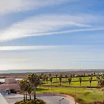 Wine & Books By The Sea, Algarve Hotel 5*