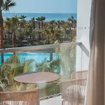 Wine & Books By The Sea, Algarve 5* 알부페이라