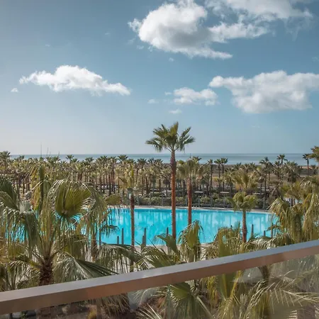 Hotel Wine & Books By The Sea, Algarve